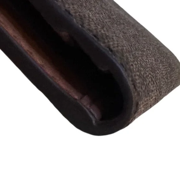 Michael Kors Brown MK Monogram Canvas Passport Holder Wallet 35H9GTVT1B EUC
EUC - Picture 3 of 10